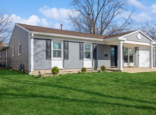 601 Newberry Dr, Streamwood, IL