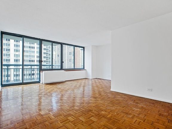 3rd image of 990 6th Ave APT 23M