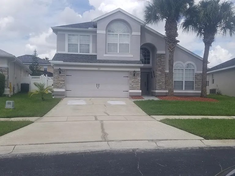 1815 White Heron Bay Cir — Photo 2