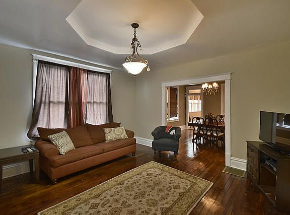 5th image of 3216 Idlewild Dr