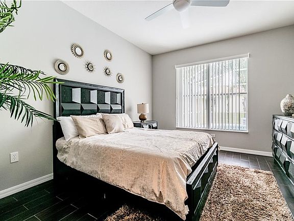 3rd image of 34441 Windknob Ct