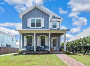 2704 Chastain St, Gulf Shores, AL 36542