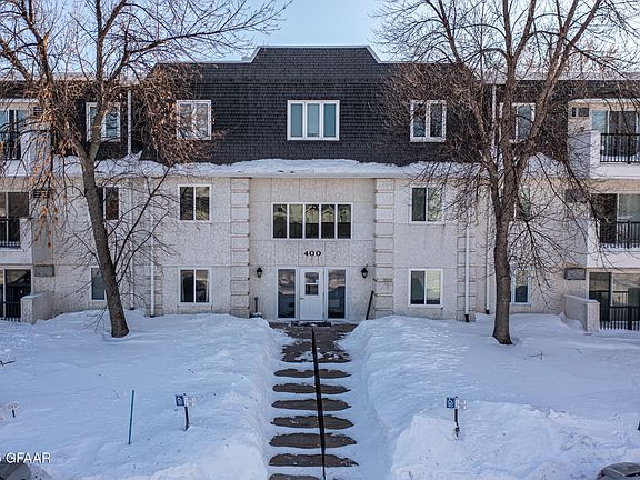 2nd image of 815 Duke Dr APT 423