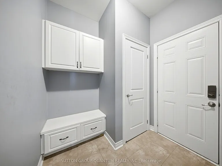 3196 Ernest Appelbe Blvd — Photo 23