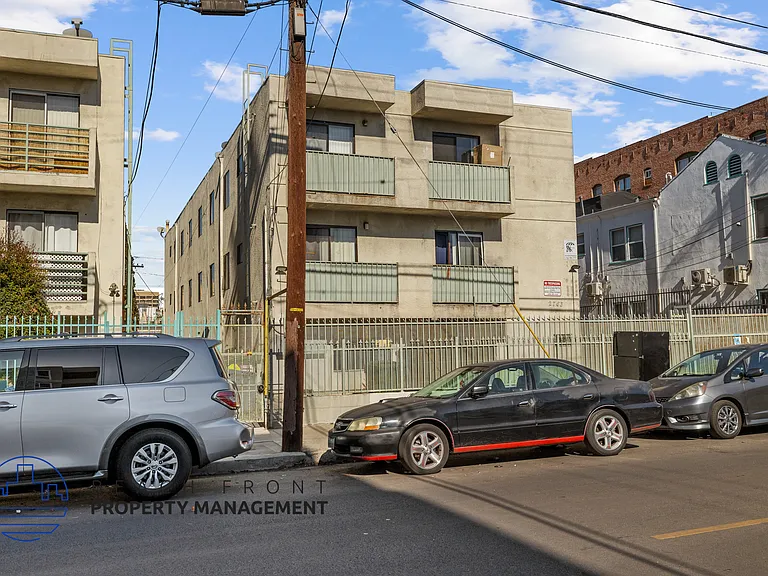 2763 San Marino — Photo 15