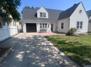 904 E 5th Ave, Mitchell, SD 57301