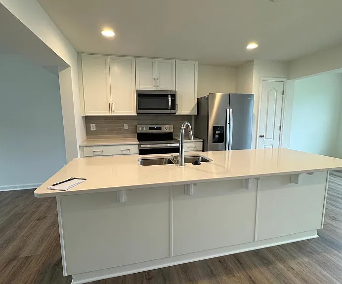 120 Tuxford Rd — Photo 6