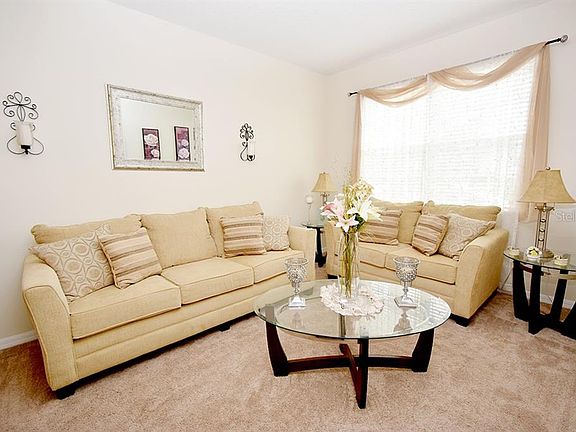 5th image of 112 Adoncia Way