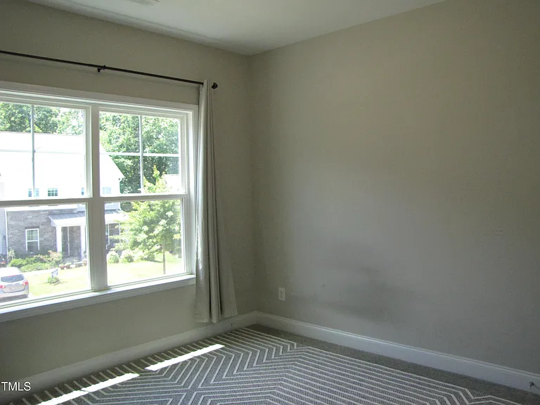349 Papyrus Pl — Photo 18