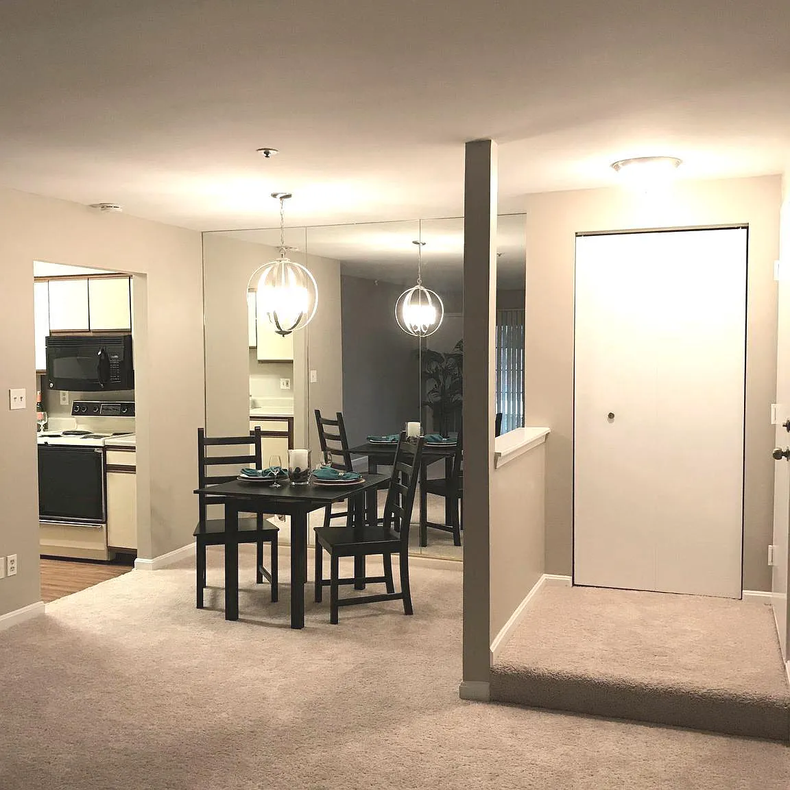 1 bed, 756 sqft, $1,600 — Photo 2