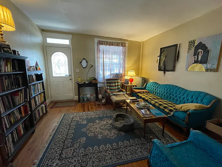 3908 Falls Rd — Photo 9