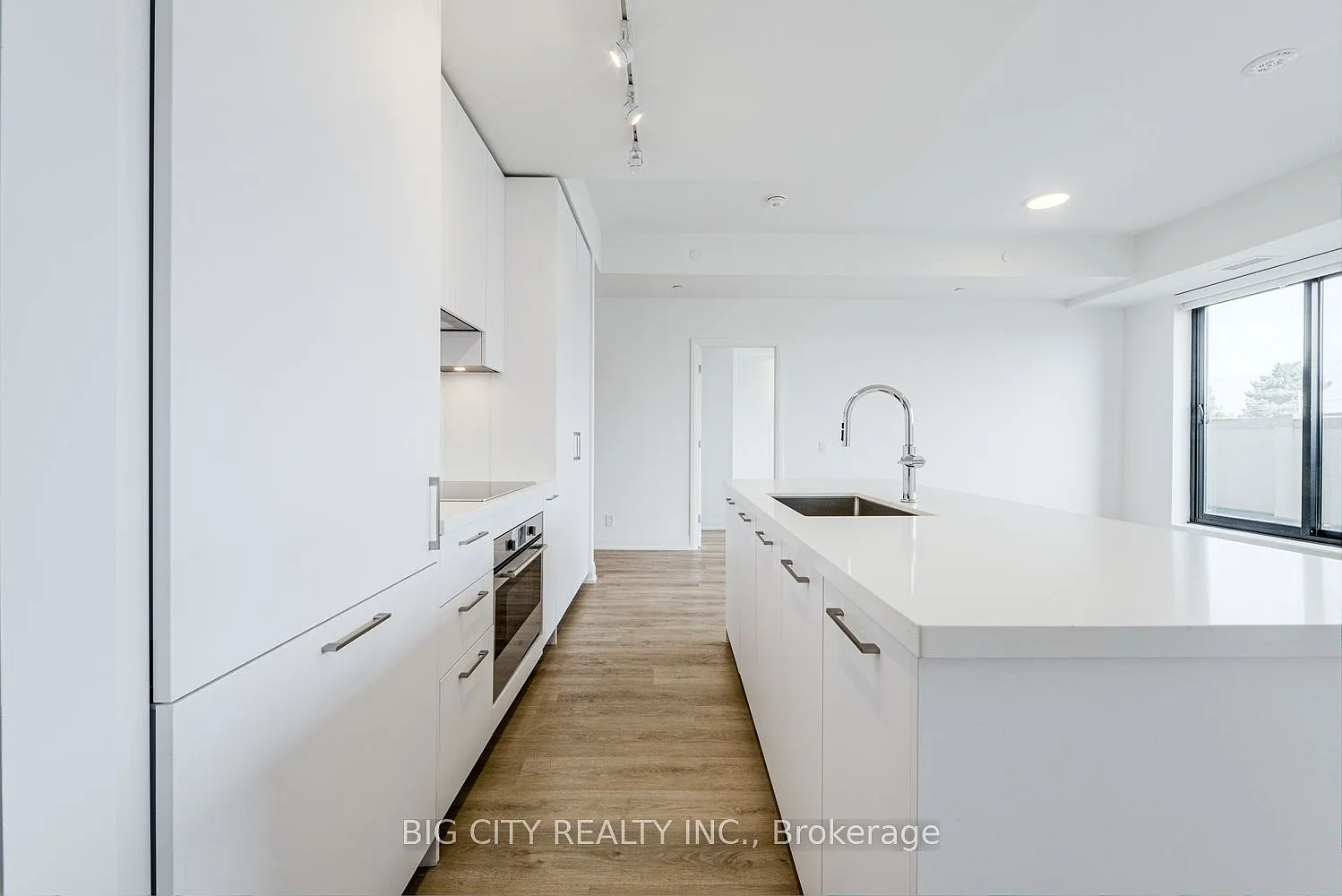 2 bed, $4,050 — Photo 3