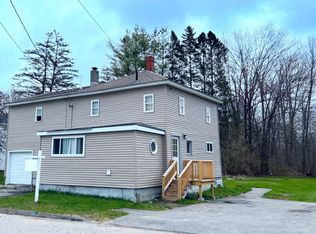92 Bennett Ave, Auburn, ME 04210