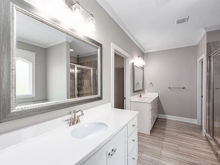 198 Moses Dr — Photo 14