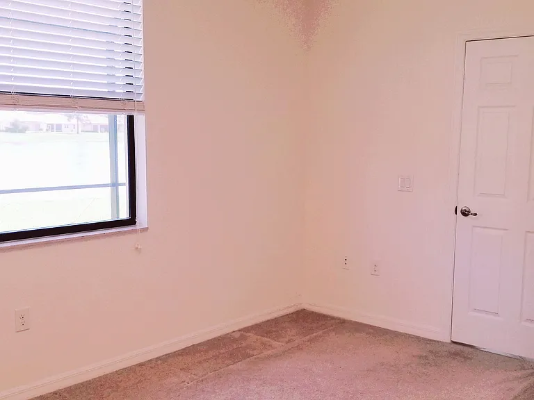12604 Garibaldi Ln — Photo 40