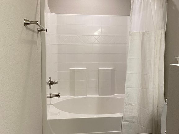4th image of 3613 Skyler Dr
