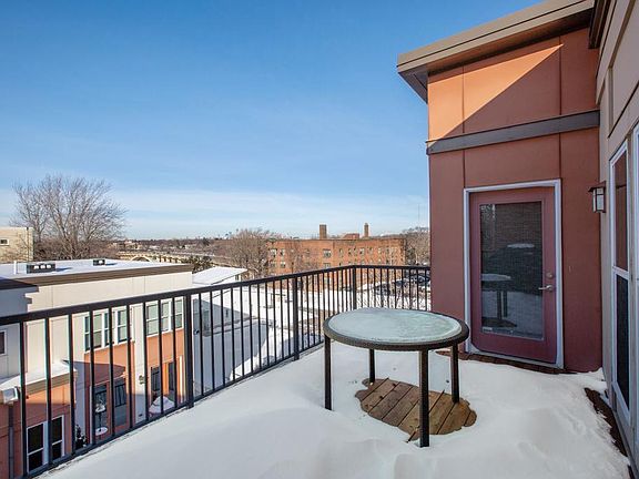 3rd image of 215 Otis Ave #3