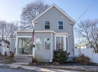 12 Friendship St, Rochester, NH 03867