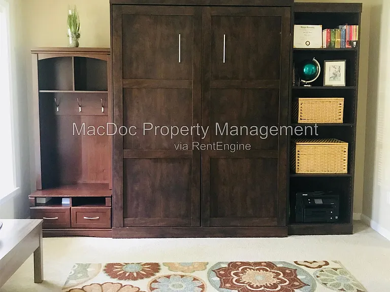6804 Saxony Cir — Photo 9