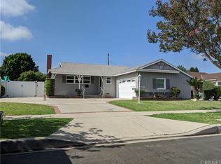 20804 Schoolcraft St, Winnetka, CA 91306