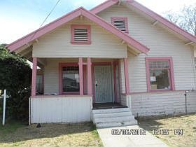 1st image of 1055 N Arrowhead Ave