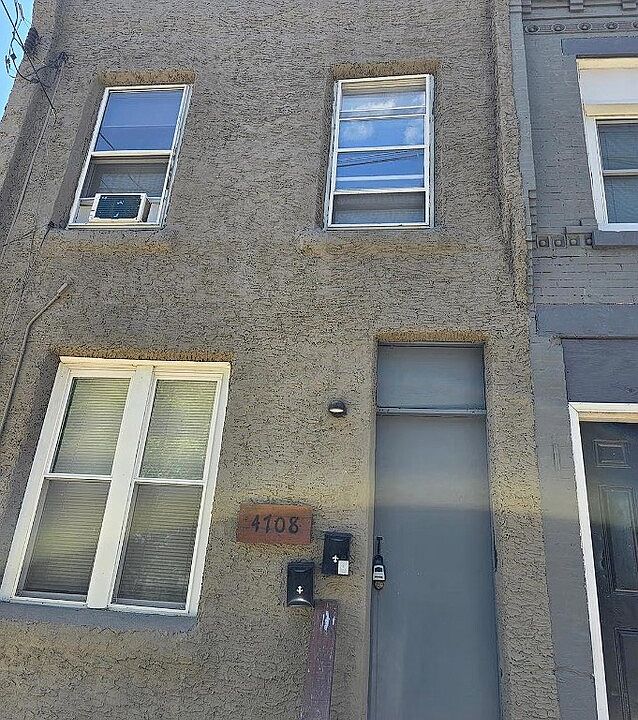 2nd image of 4709 Merion Ave