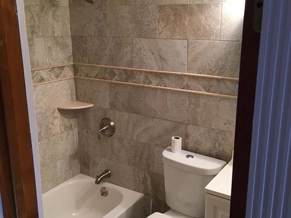 4th image of 5709 Faraday Ave APT 1