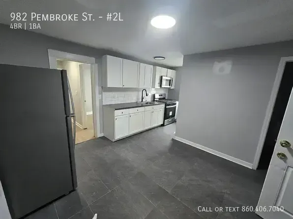 982 Pembroke St #2L, Bridgeport, CT 06608