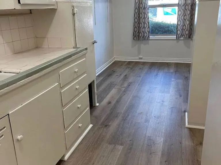 2514 Piedmont Ave — Photo 38