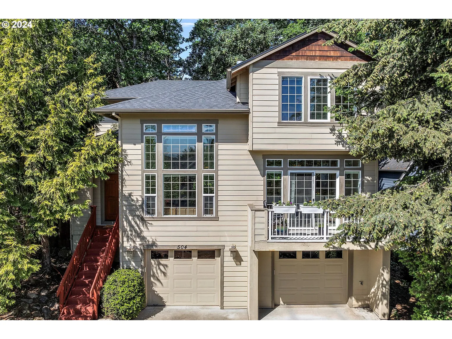 504 Dogwood Rd photo 1