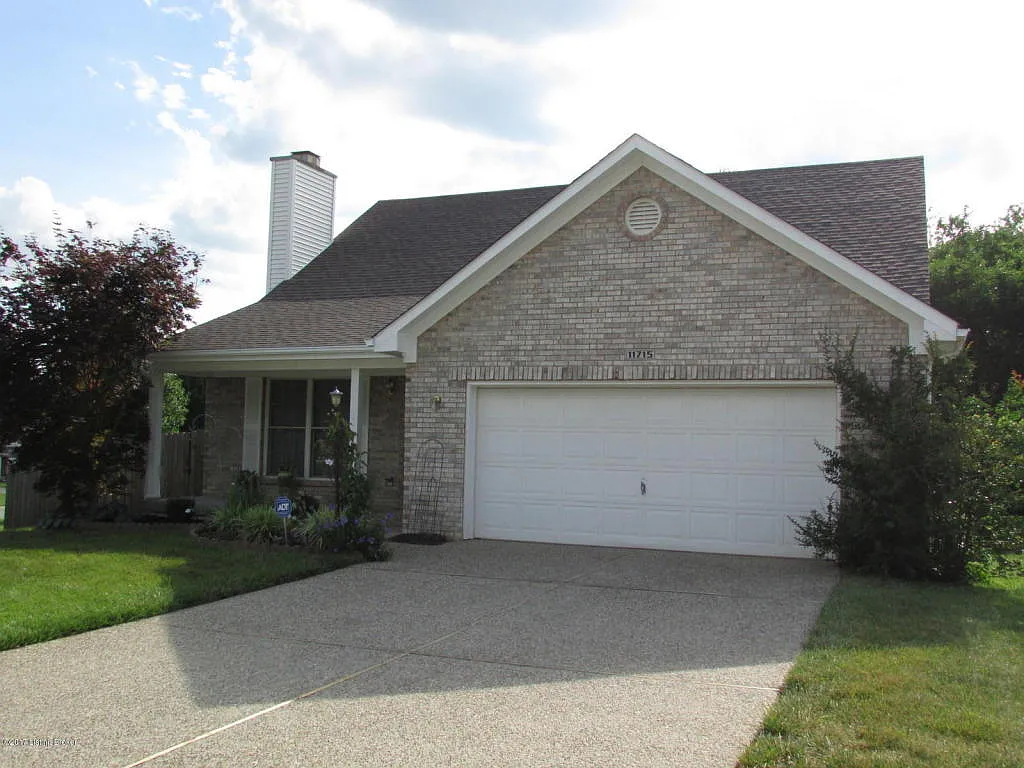 11715 Oak Bay Dr photo 1