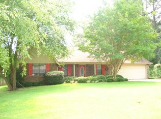 216 Dogwood Ln, Batesville, MS 38606