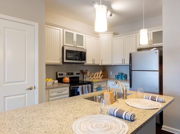 436 Hawthorne Loop Rd #430-207