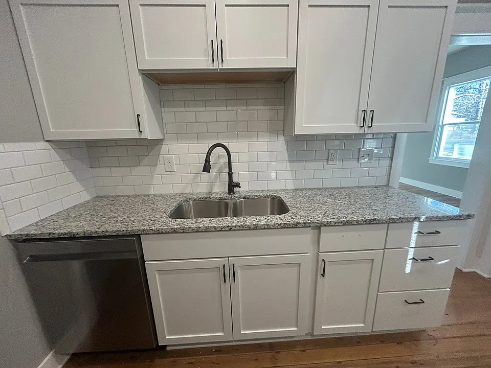 839 Locust St