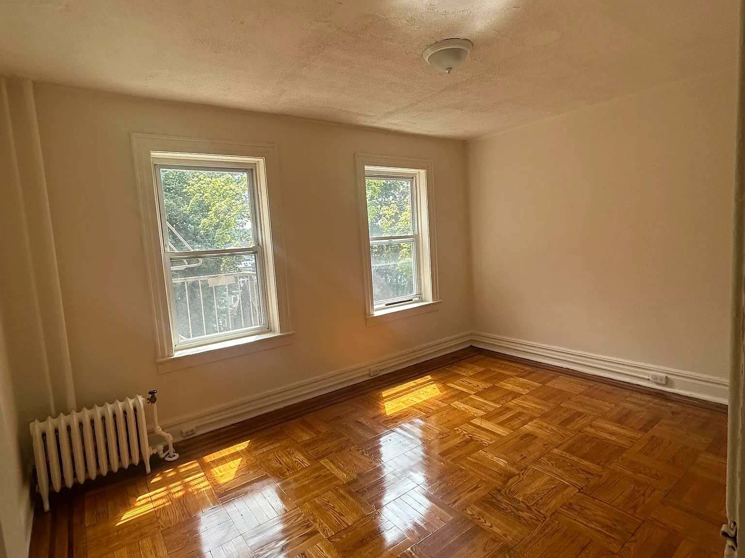 2 bed, $2,000 — Photo 4