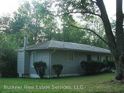 2nd image of 3101 Lynnwood Way