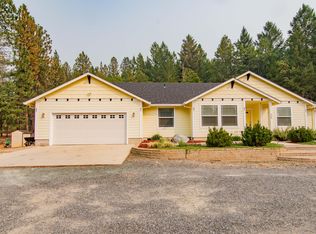 360 Palos Verdes Dr, Grants Pass, OR 97526