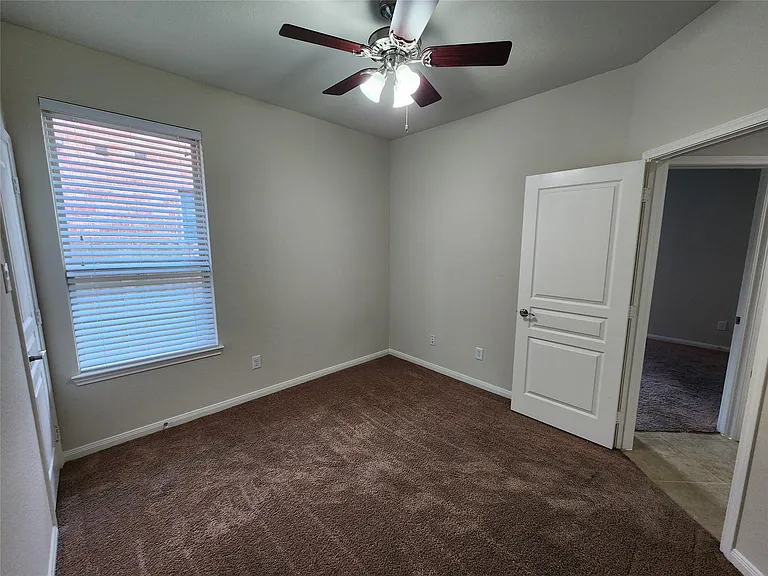10022 Western Pine Trl — Photo 20