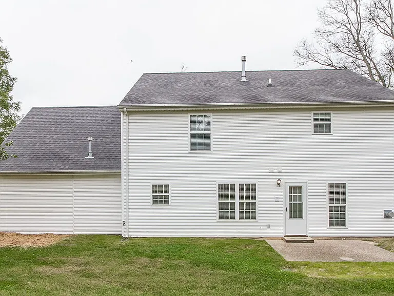1716 Carlyon Ct — Photo 16