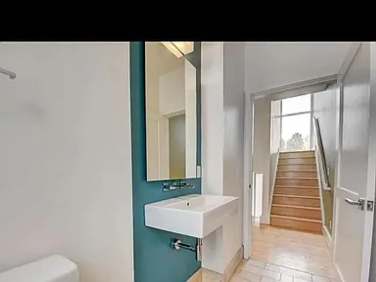 2778 W 22nd Ave — Photo 10