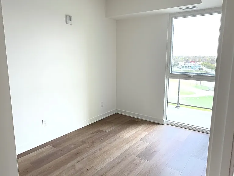 33 Erie Ave #1003 — Photo 5