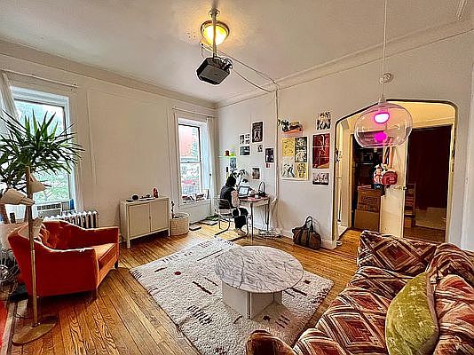 1st image of 93 Halsey St #B6