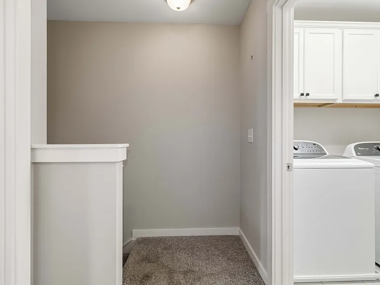 730 Elmbrook Dr — Photo 13