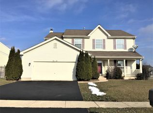 5648 Danbury Cir, Lake In The Hills, IL 60156