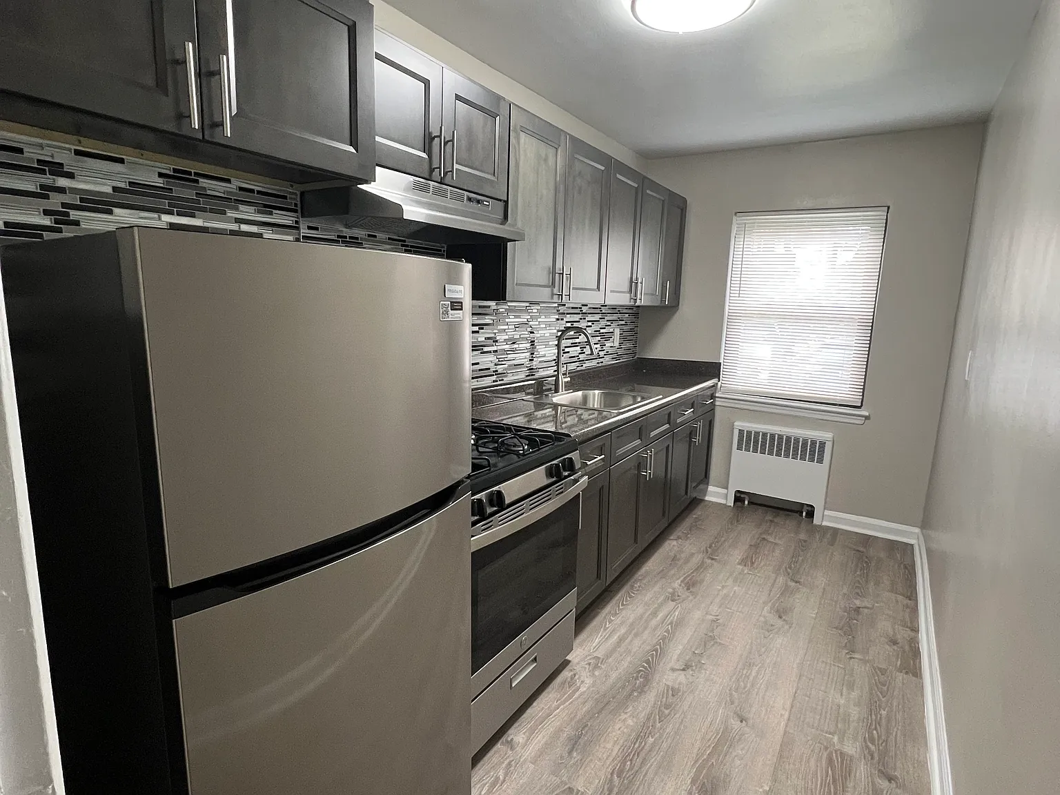 1 bed, $2,075 — Photo 4