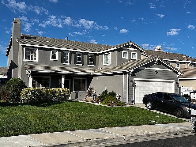 1st image of 43419 Brewster Ct