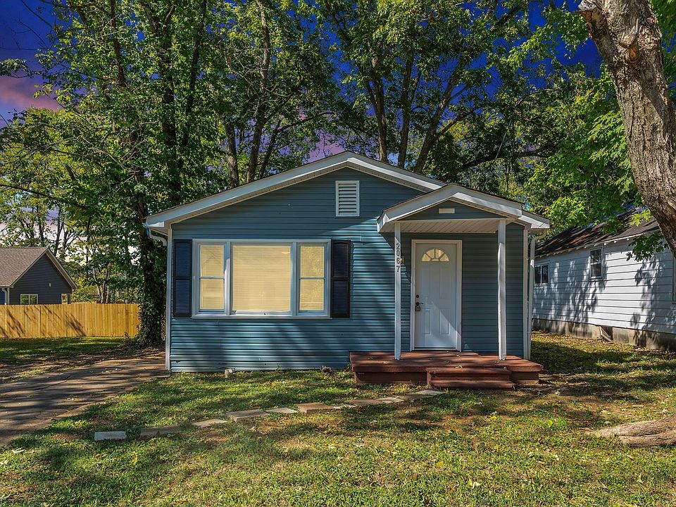 1st image of 2067 Bessie St