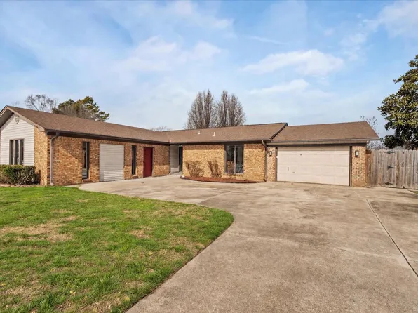 208 Ada Dr, Trumann, AR 72472