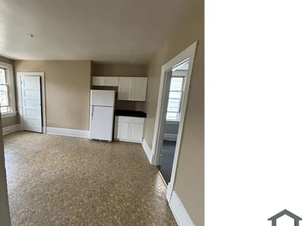 133 Laughlin Ave, Pittsburgh, PA 15210