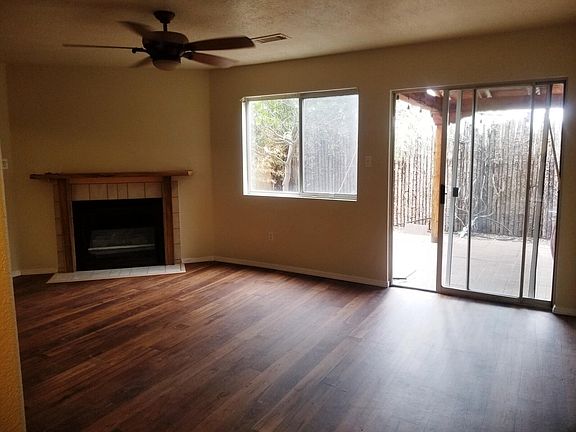 3rd image of 11322 Campo Del Sol Ave NE